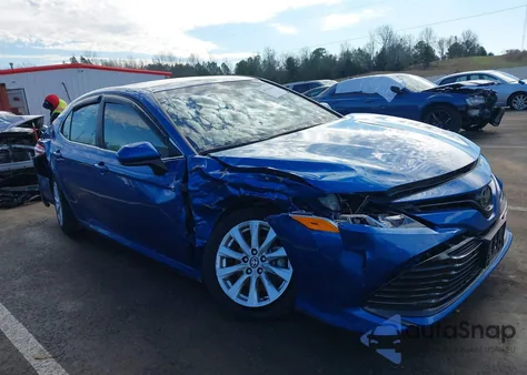 2020 Toyota Camry Le из США, поврежденный, VIN 4T1C11AK9LU399791